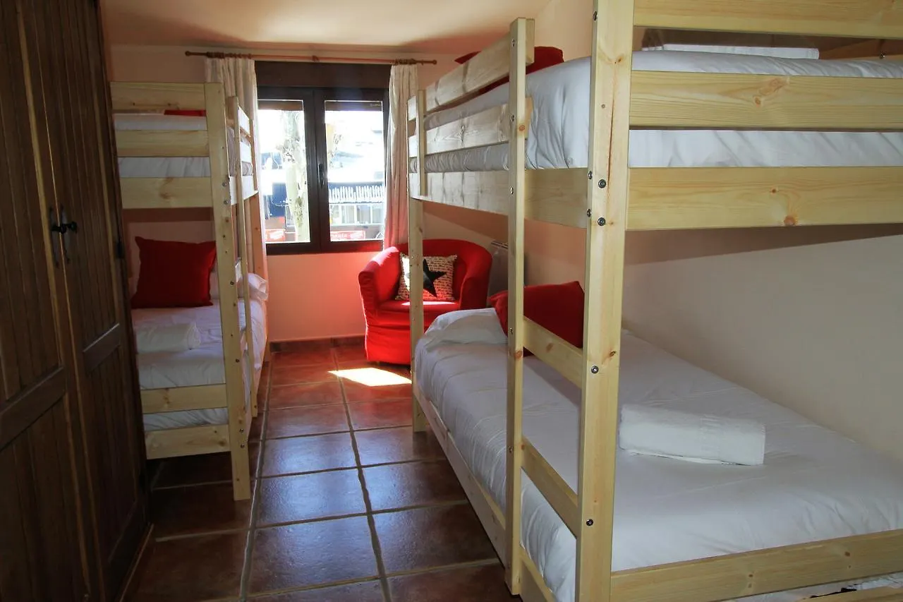 Bed And Snow Apartments Serra Nevada 0*,